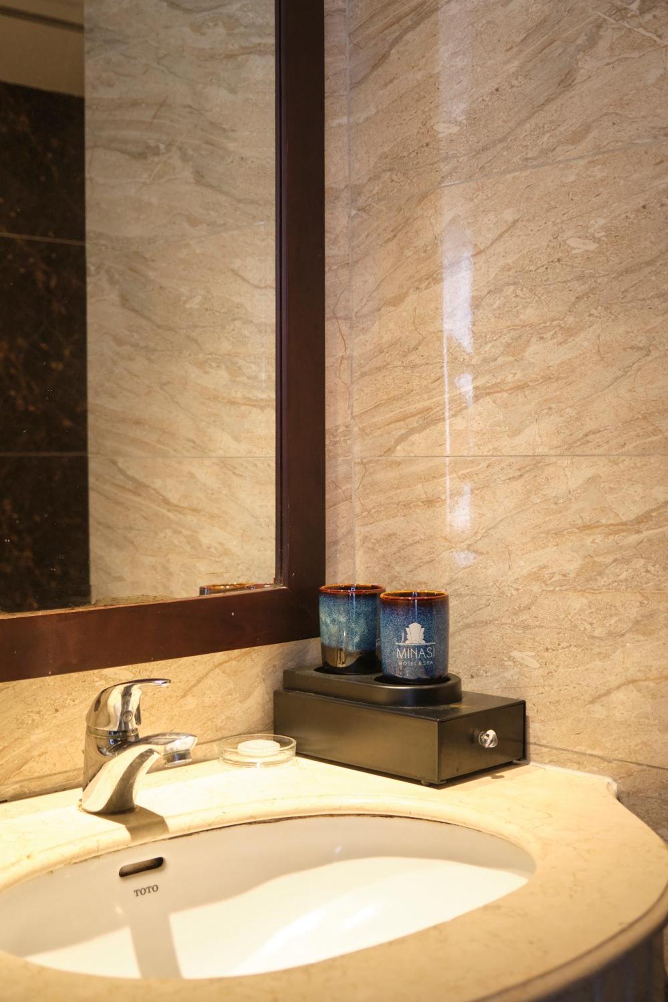 Minasi Premium Hotel Ανόι Εξωτερικό φωτογραφία